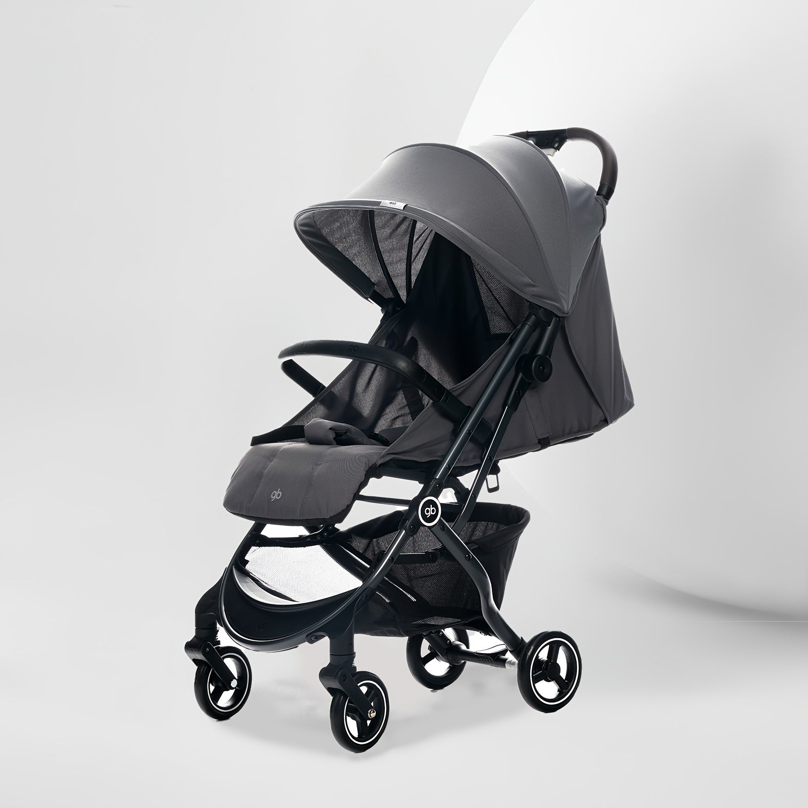 Carriola Plegable GB: Comodidad Extrema y Rendimiento Todo Terreno