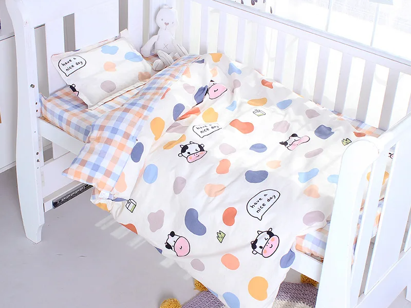 Set de Cama para Cuna Premium | Estampado Reactivo y Relleno de Seda