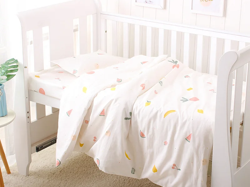 Set de Cama para Cuna Premium | Estampado Reactivo y Relleno de Seda