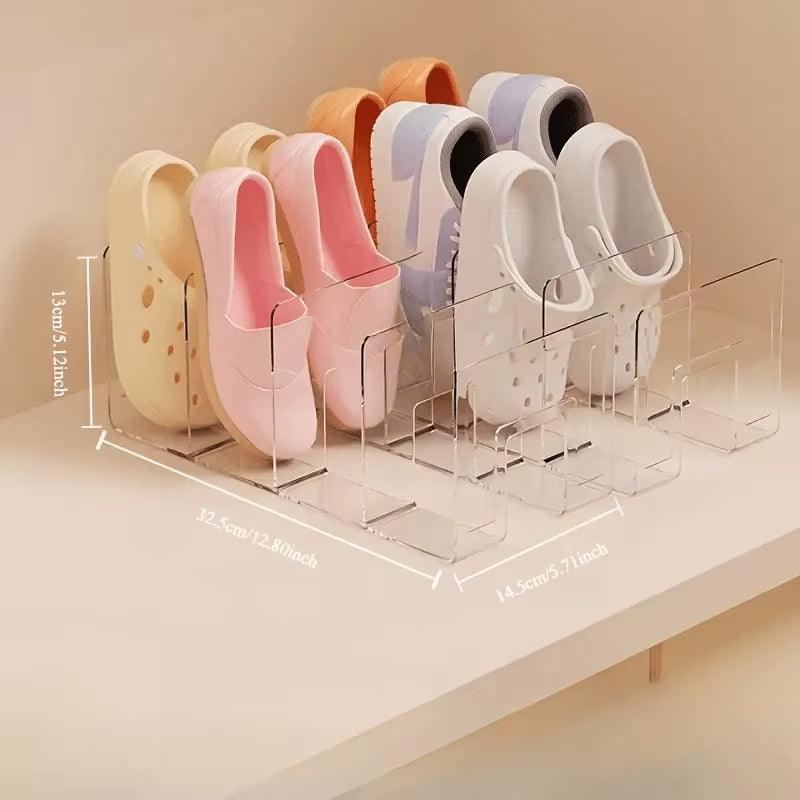 Organizador acrílico para zapatos.