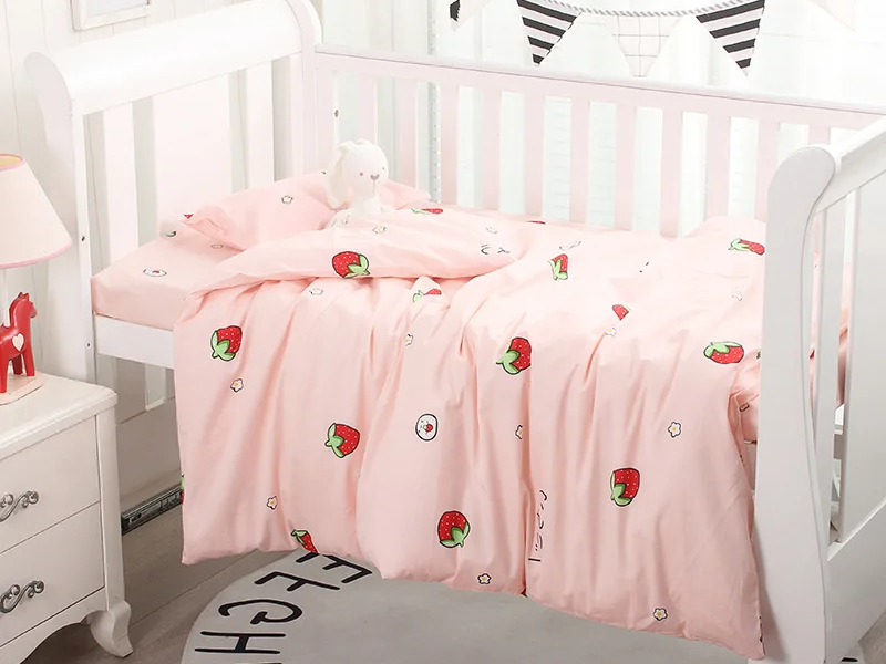 Set de Cama para Cuna Premium | Estampado Reactivo y Relleno de Seda