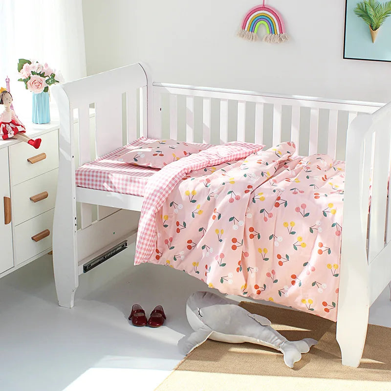 Set de Cama para Cuna Premium | Estampado Reactivo y Relleno de Seda