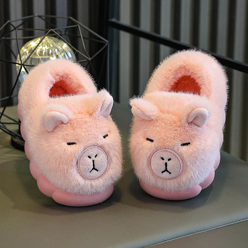 Pantuflas de Capibara Suaves: Comodidad y Estilo en Casa (2T+)