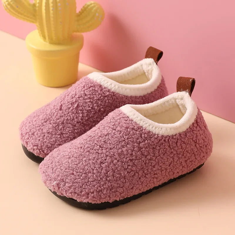 Pantuflas "Nube de Algodón" – Calidez y Seguridad para el Hogar (12M-10T)