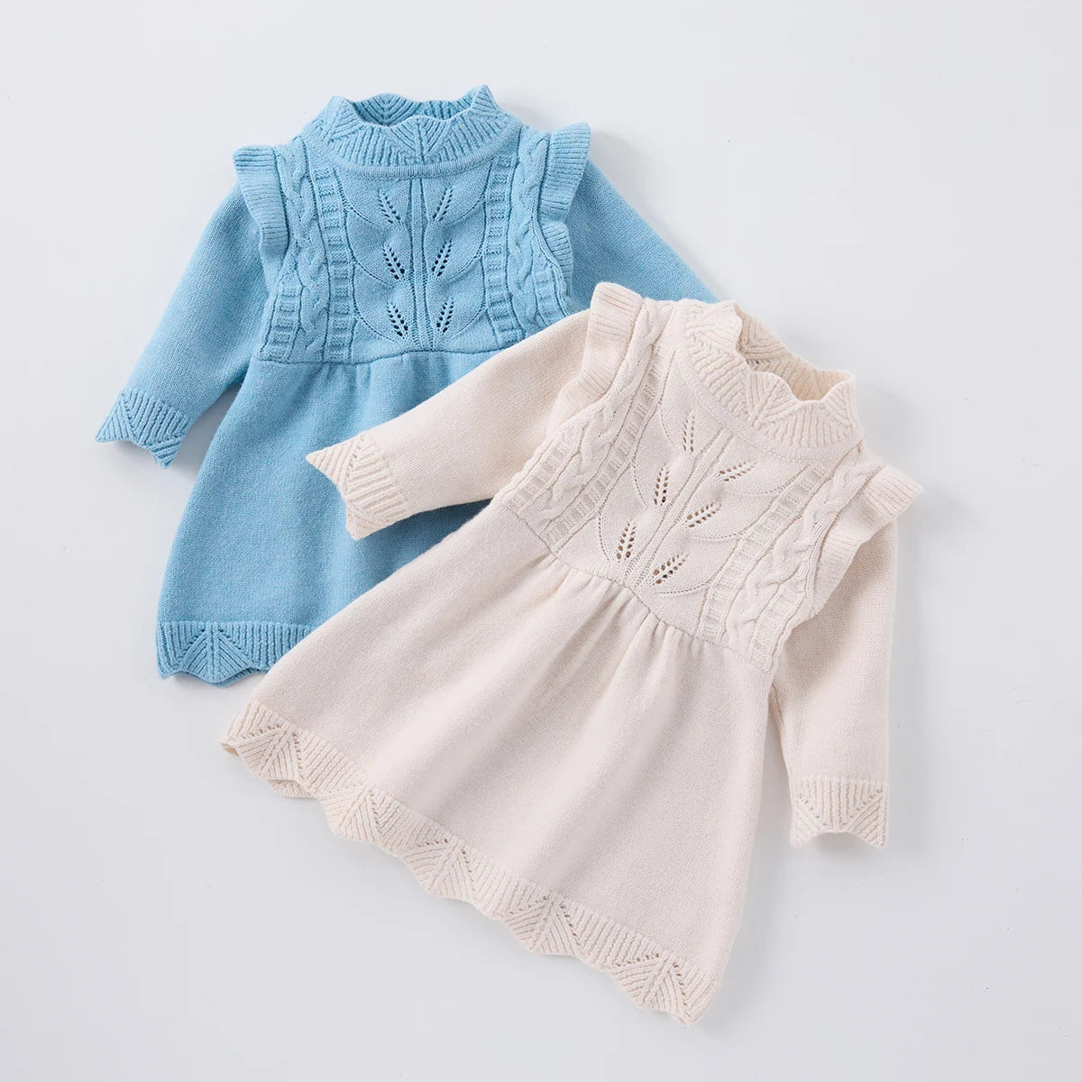 Vestido Tejido Calado para Bebé Niña| Dulzura y Estilo de Primavera  (0-18M)