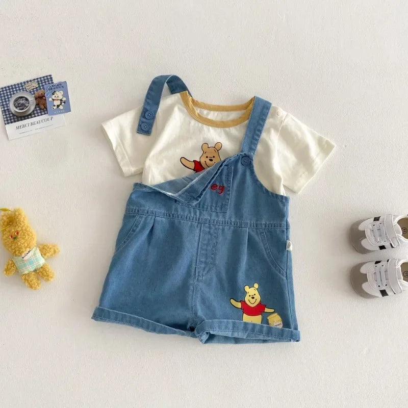 Camiseta y Short de Mezclilla con Tirantes de Winnie Pooh  (9m- 9T)