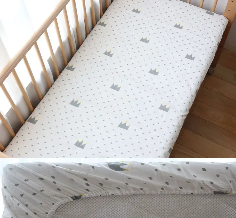 Sábana/Funda Protectora Ajustable para Colchón de Cuna (130x70 cm)