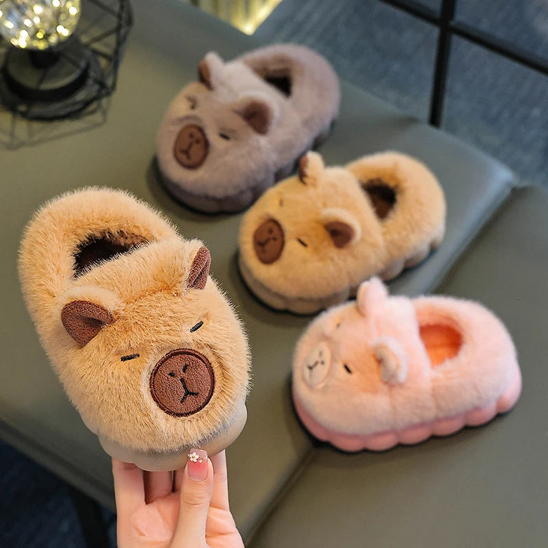 Pantuflas de Capibara Suaves: Comodidad y Estilo en Casa (2T+)