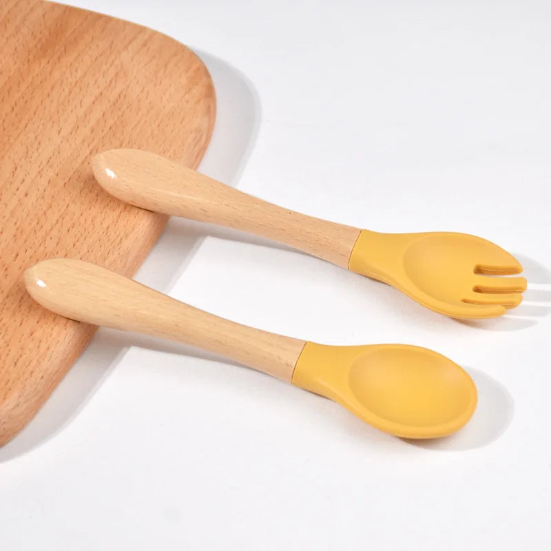 Set de Cubiertos de Entrenamiento – Silicona y Madera