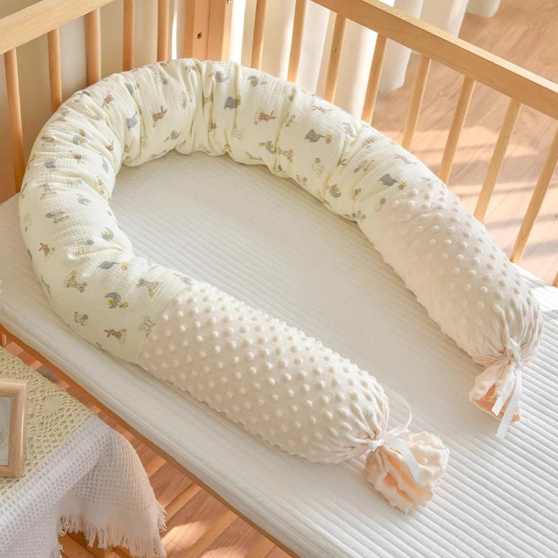Protector de Cuna Tipo Cilindro Clase A: Almohada Multifuncional y Protector de Barandilla