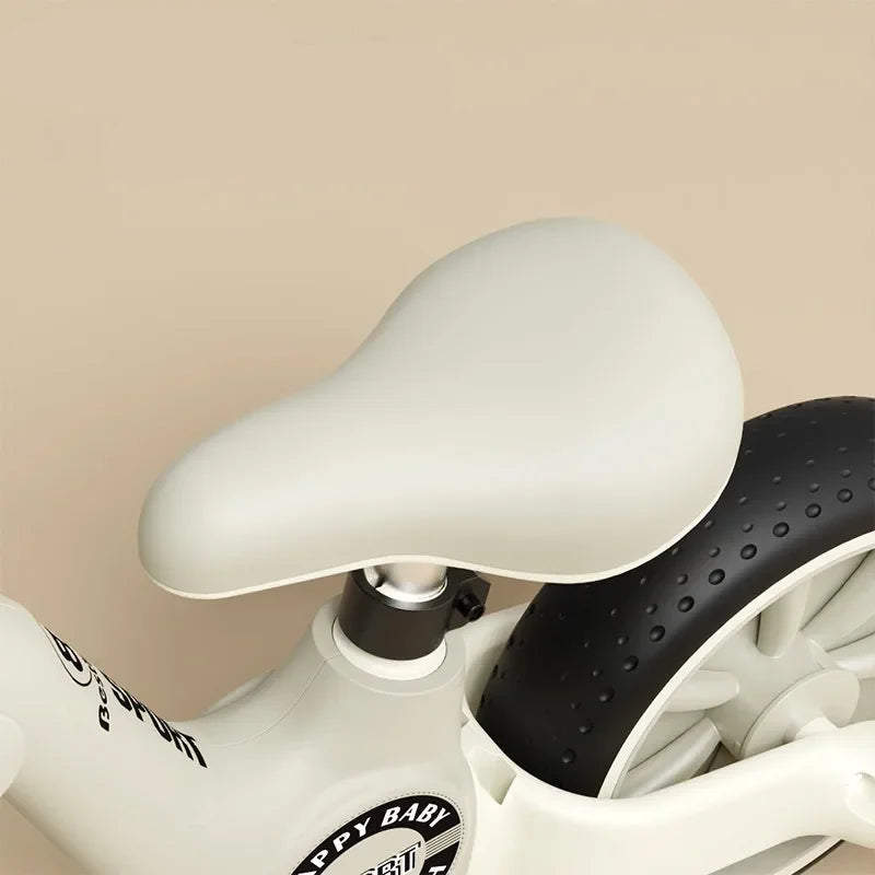 Bicicleta de Equilibrio y Triciclo 2 en 1 Multifuncional (Con Luces y Música)