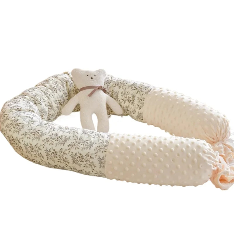 Protector de Cuna Tipo Cilindro Clase A: Almohada Multifuncional y Protector de Barandilla