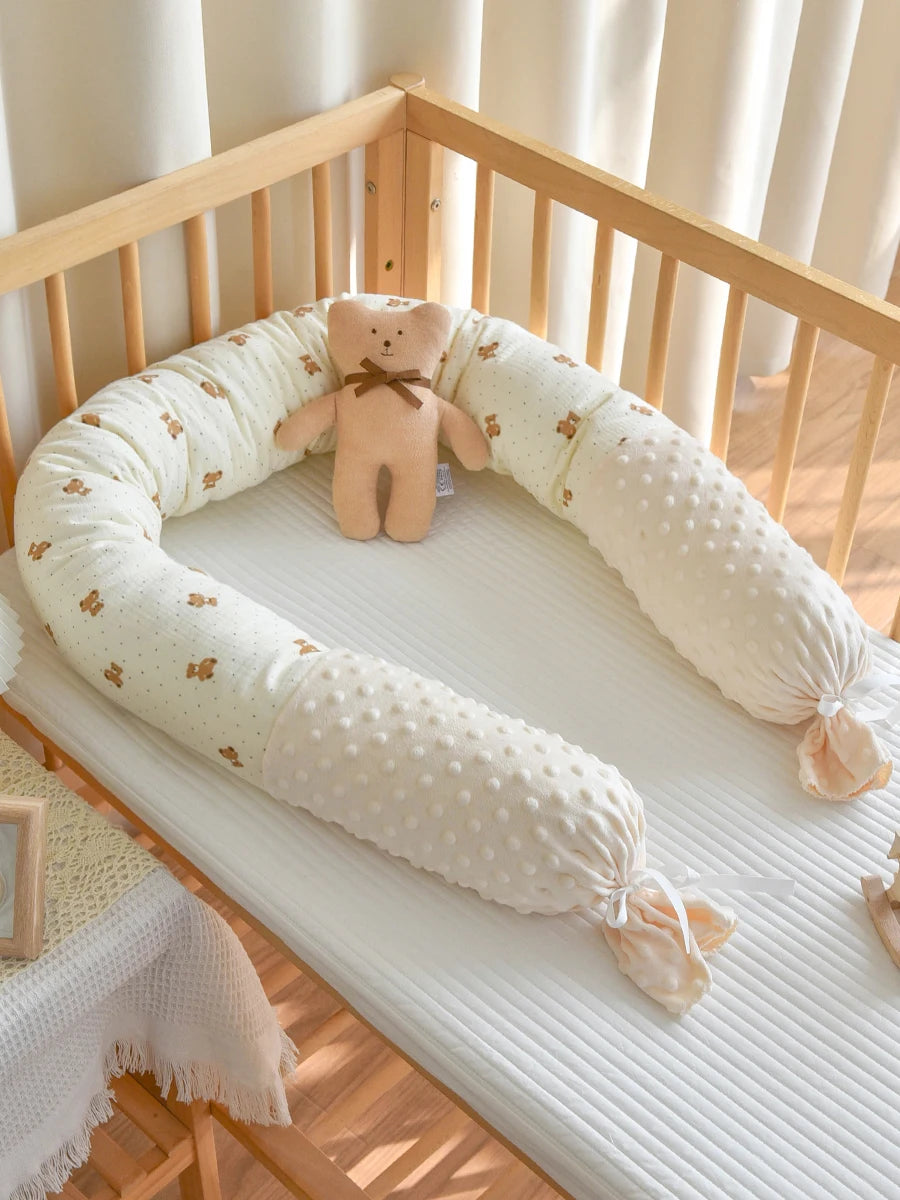 Protector de Cuna Tipo Cilindro Clase A: Almohada Multifuncional y Protector de Barandilla