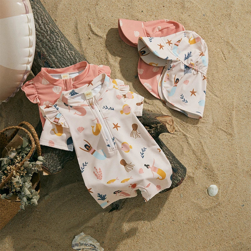 Bañador "Sirenas y Conchitas" – Protección y Ternura en el Agua (0-24M)
