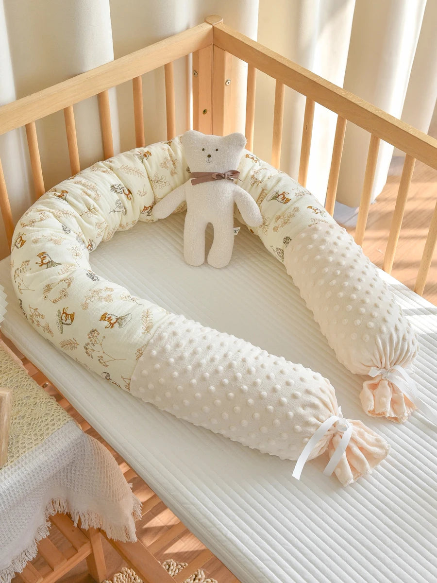 Protector de Cuna Tipo Cilindro Clase A: Almohada Multifuncional y Protector de Barandilla