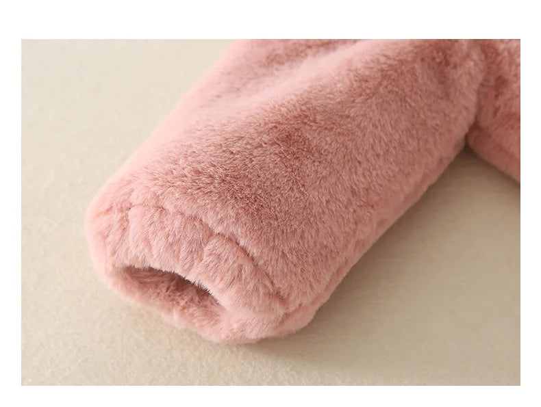 Mameluco de Conejito Ultra-Suave y Cálido (Lana Coral)