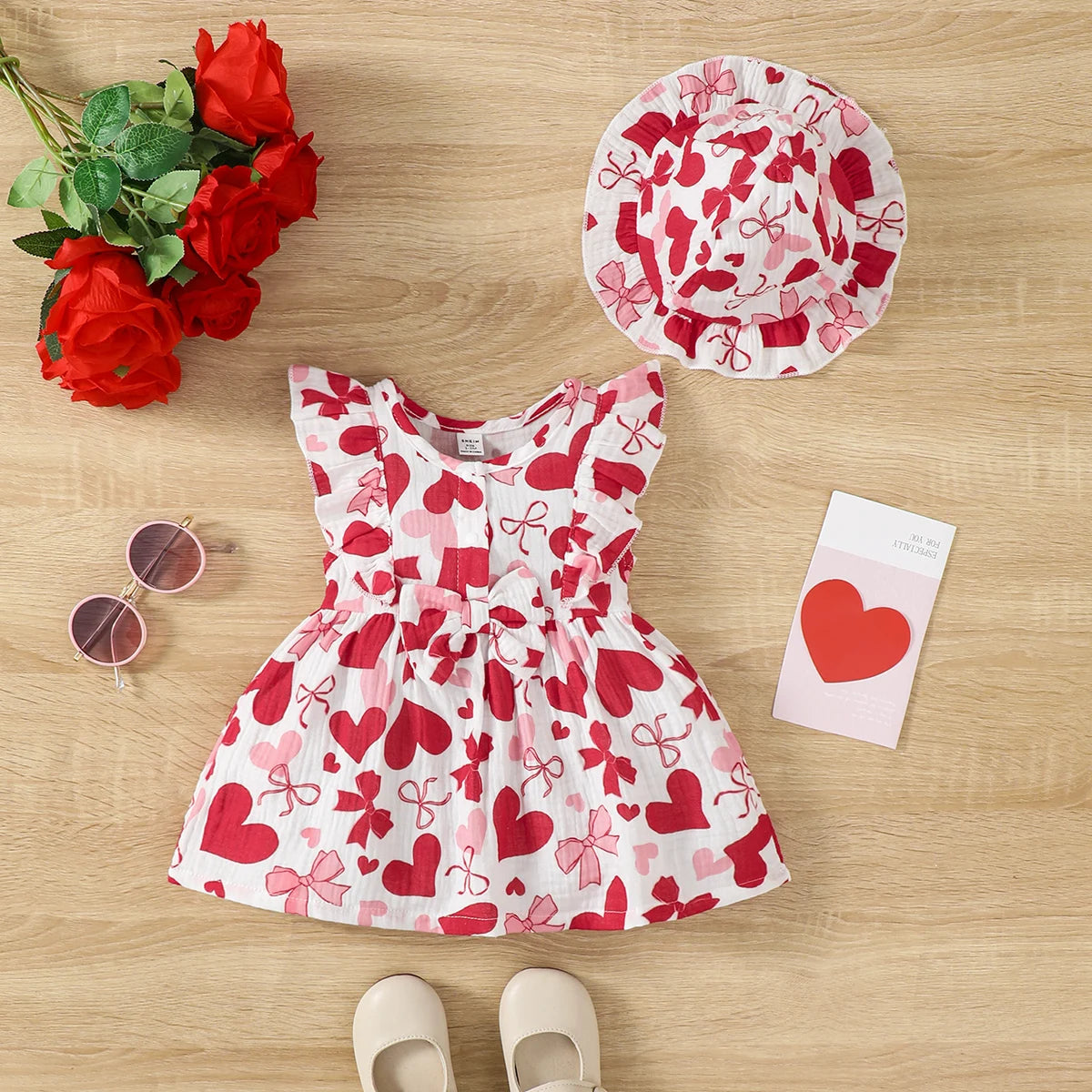 Conjunto de Vestido y Gorro de Verano: Frescura y Amor para Bebé Niña (0-9M)