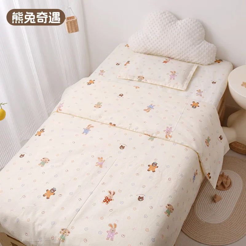 Set de Cama para Cuna Premium | Estampado Reactivo y Relleno de Seda
