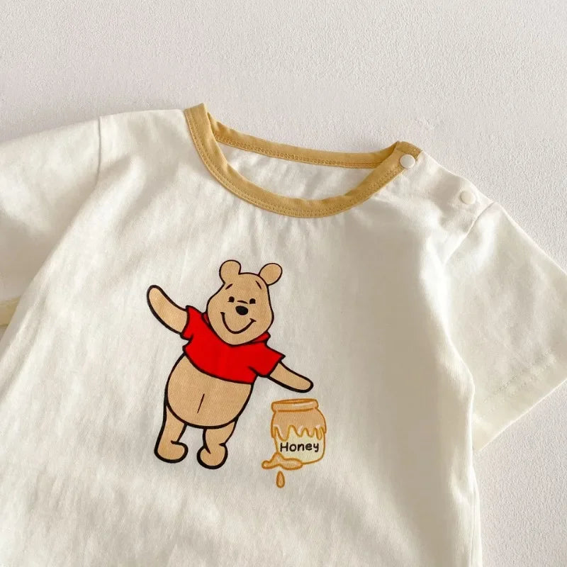 Camiseta y Short de Mezclilla con Tirantes de Winnie Pooh  (9m- 9T)