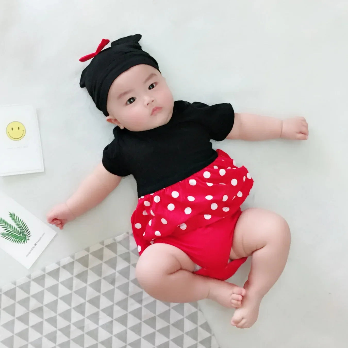 Conjunto de Verano Mickey y Minnie Mouse  | Mameluco y Falda (0-12 meses)