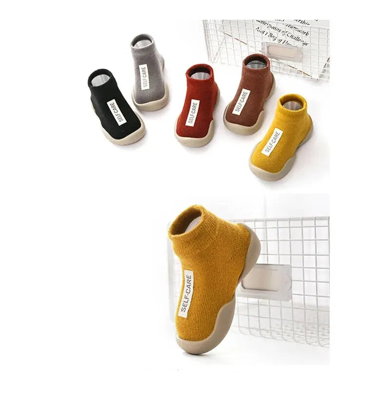 Calcetines-Zapatos para Primeros Pasos - Suela de Goma Antideslizante