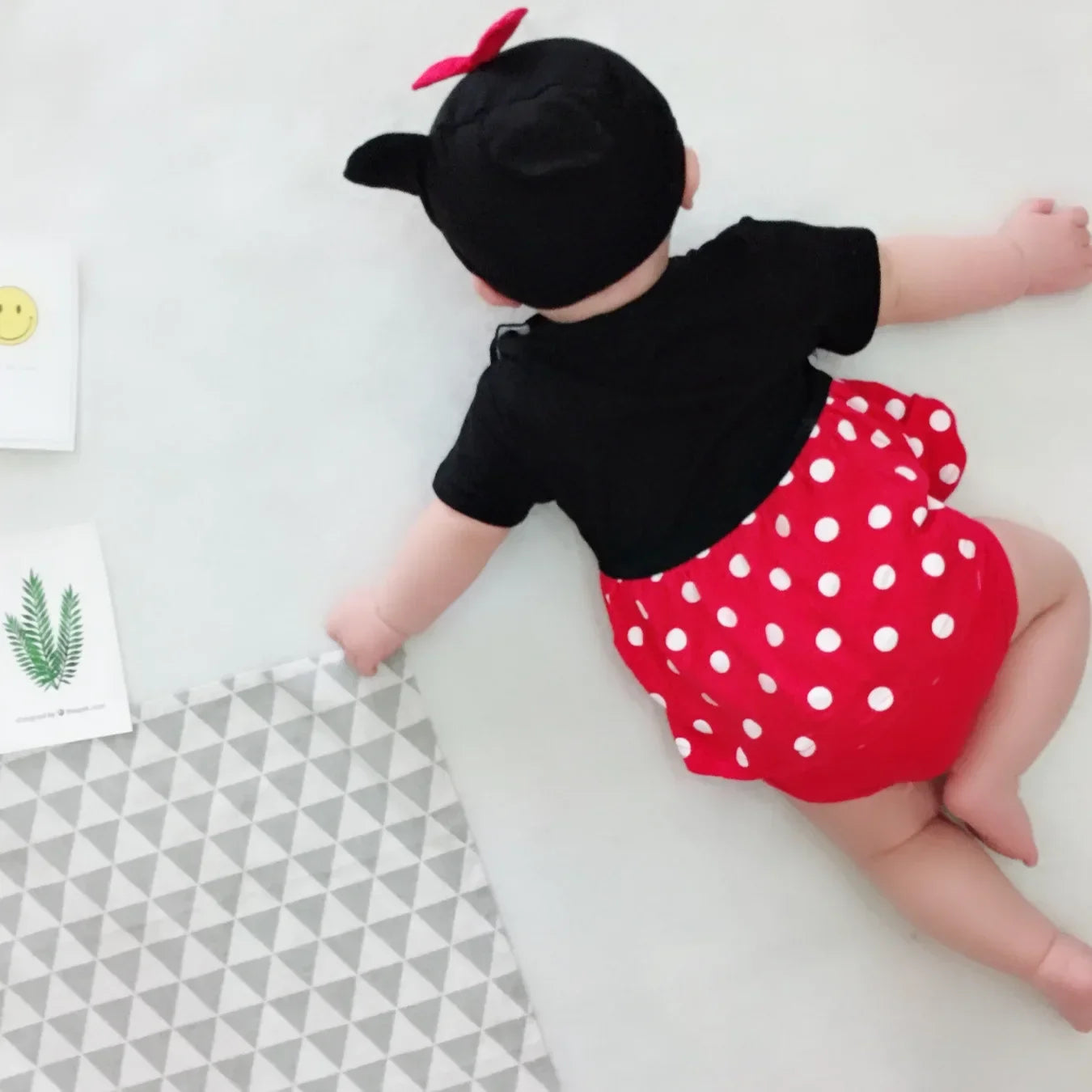 Conjunto de Verano Mickey y Minnie Mouse  | Mameluco y Falda (0-12 meses)