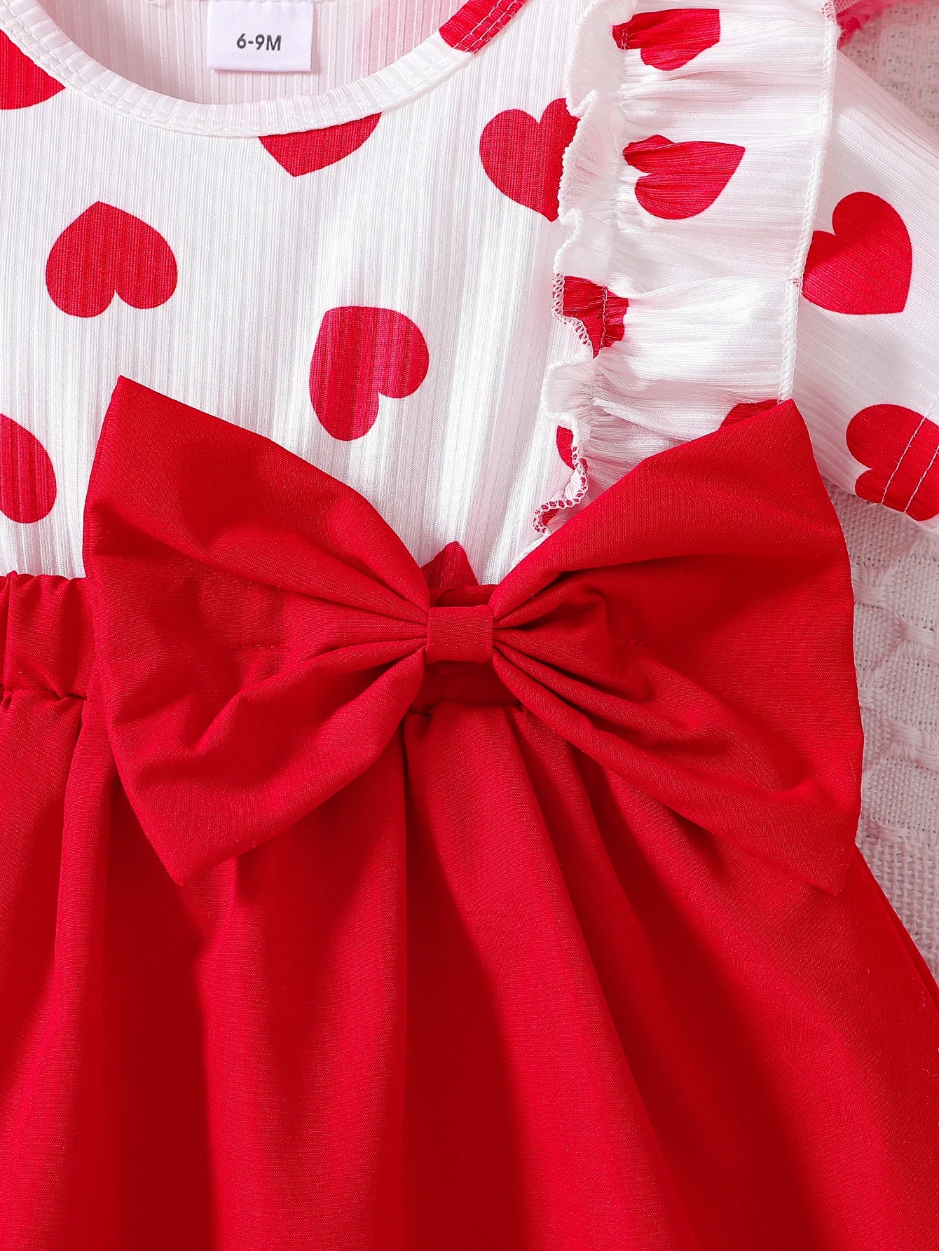 Conjunto Verano Bebé: Blusa Corazones y Falda Roja con Diadema (3-24M)
