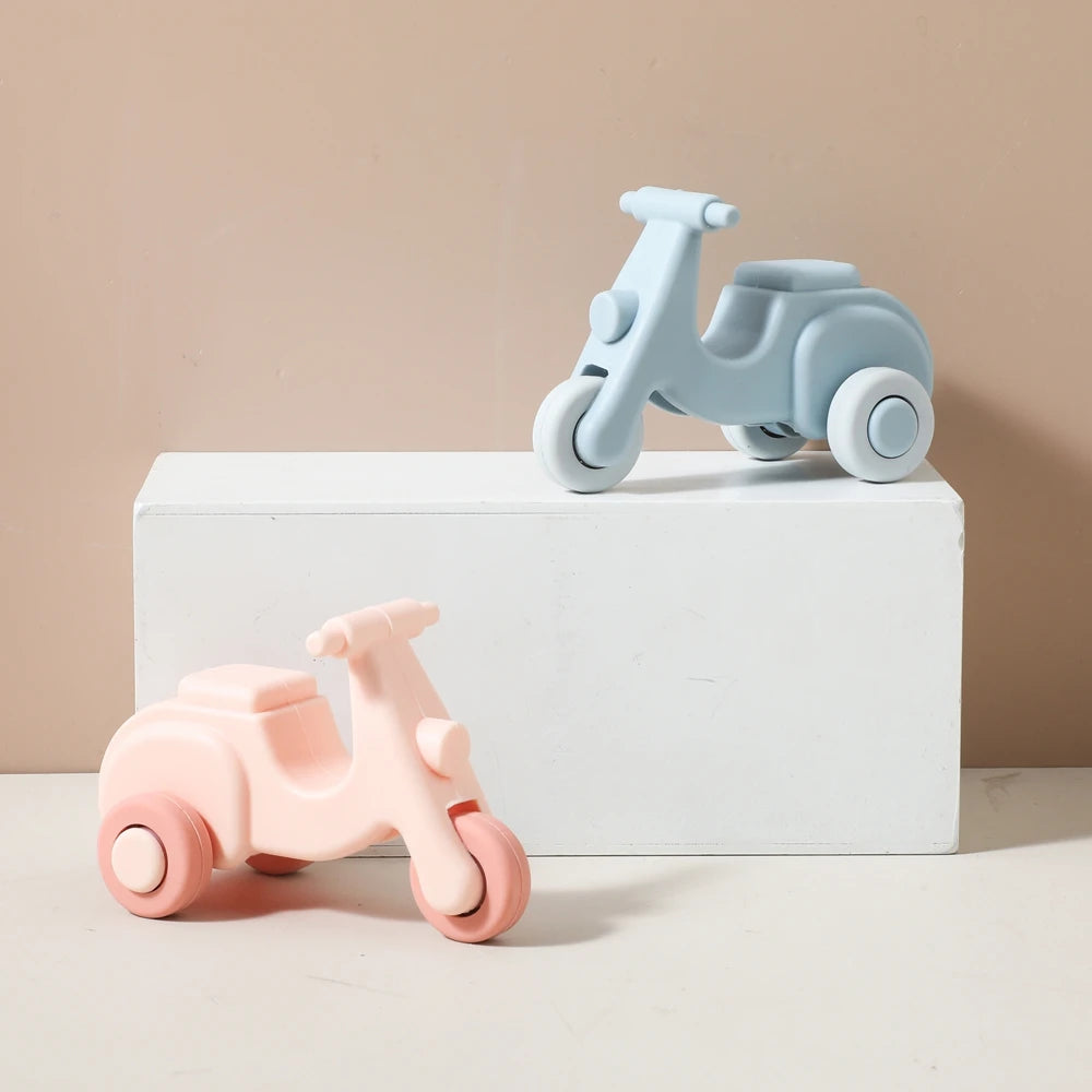 Coche de Juguete Montessori de Silicona | 2-en-1 Mordedera y Juguete Educativo