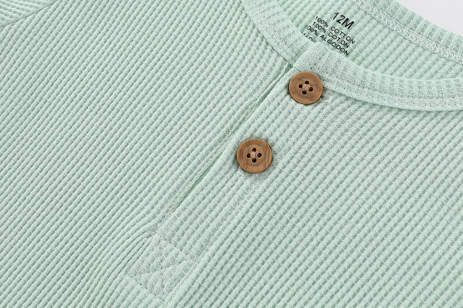 Body Básico de Algodón 100%  - Manga Corta y Color Sólido