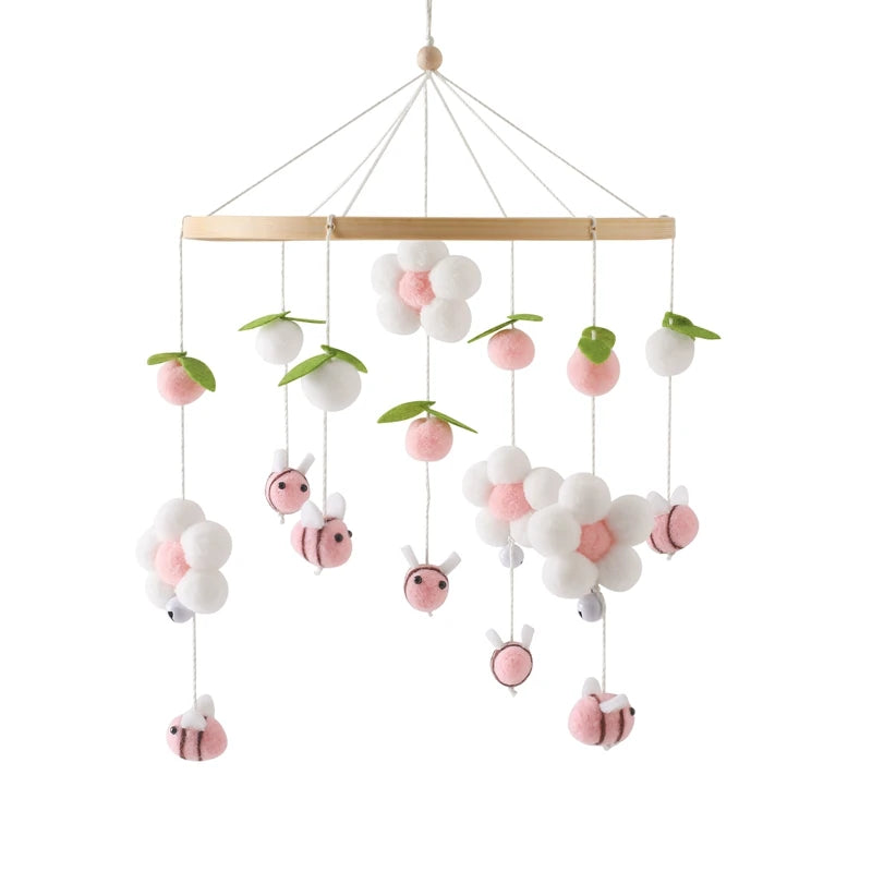Móvil de Cuna 360° de Madera y Felpa | Estimulación Temprana | Oso Rosa, Conejo Café y Estrellas