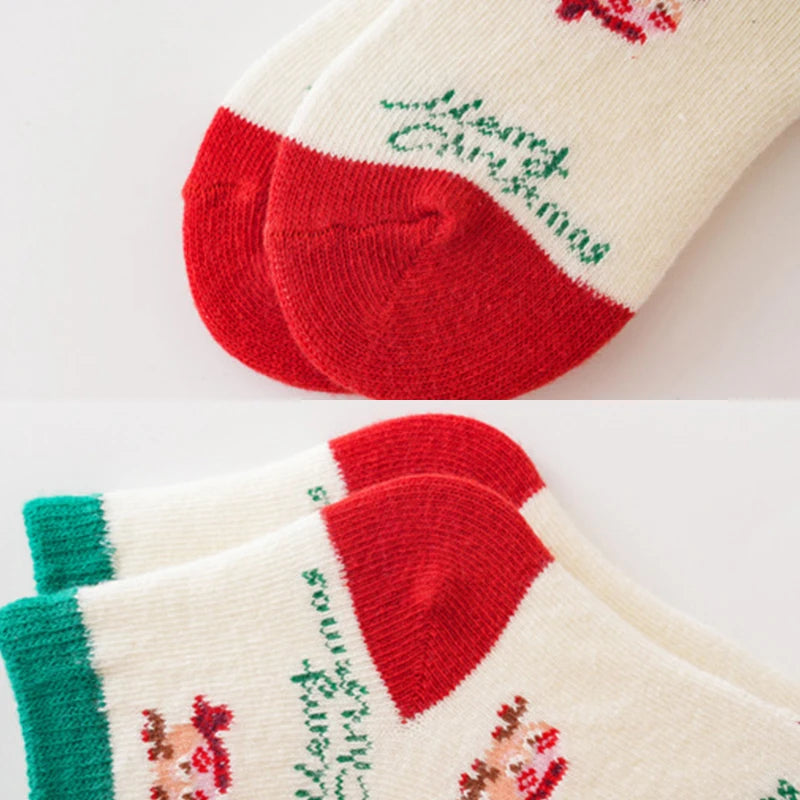 Set de 5 Pares de Calcetines Navideños para Bebés y Niños | Algodón Grueso, Tubo Medio (0-3 Años)