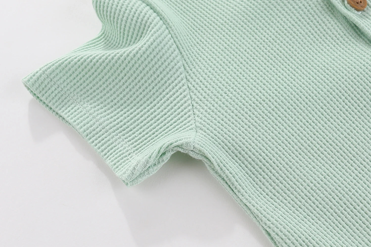 Body Básico de Algodón 100%  - Manga Corta y Color Sólido