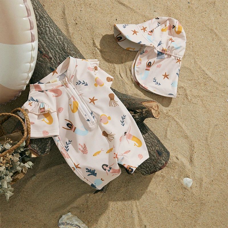 Bañador "Sirenas y Conchitas" – Protección y Ternura en el Agua (0-24M)