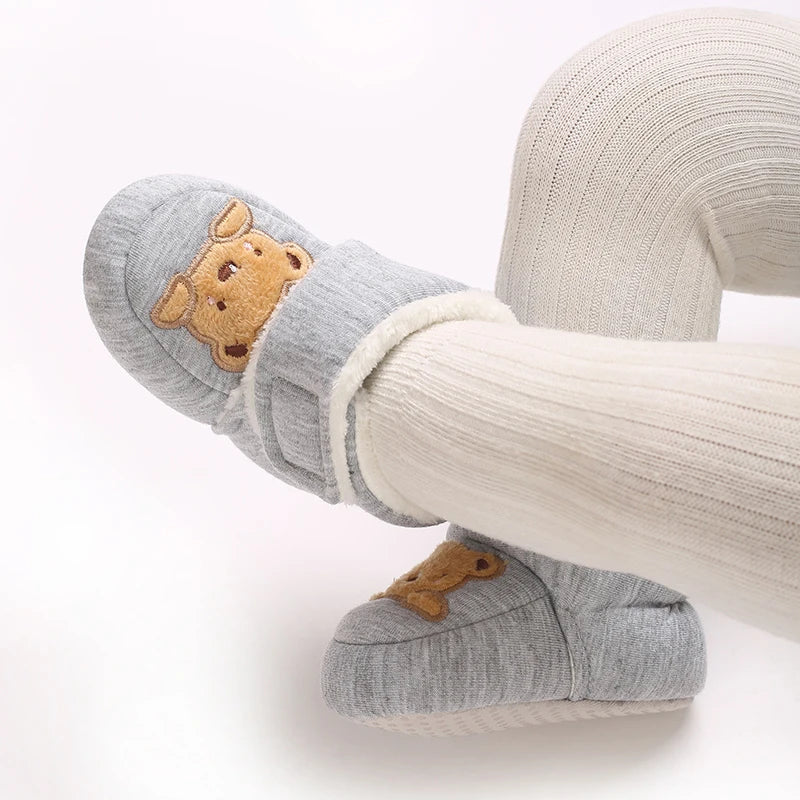 Botas de Invierno para Bebé - Suela Suave, Antideslizantes y Cálidas (Estilos Variados)