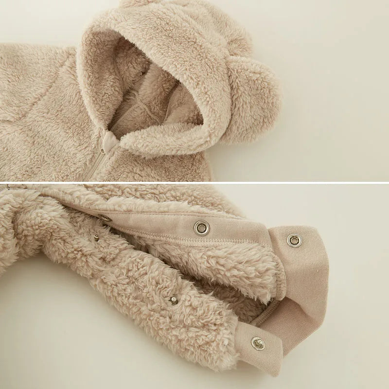 Mameluco de Lana Cálida con Capucha - Comodidad Premium para Bebé