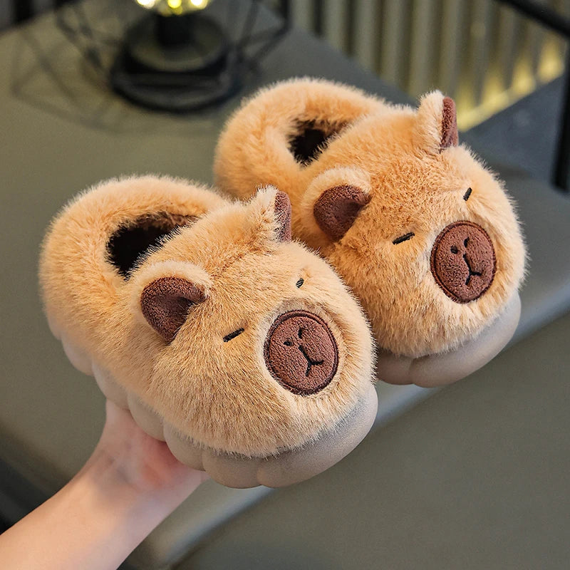 Pantuflas de Capibara Suaves: Comodidad y Estilo en Casa (2T+)