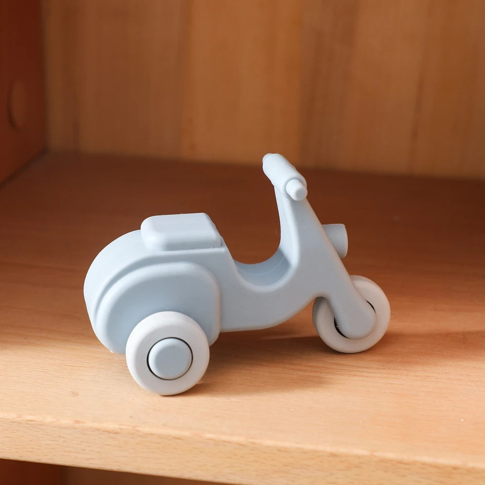 Coche de Juguete Montessori de Silicona | 2-en-1 Mordedera y Juguete Educativo