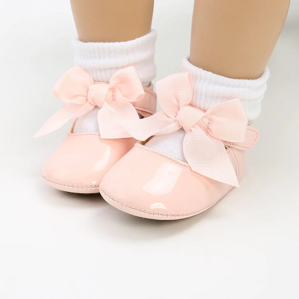 Zapatillas tipo Ballet con Moño: Elegancia Antideslizante para Bebé