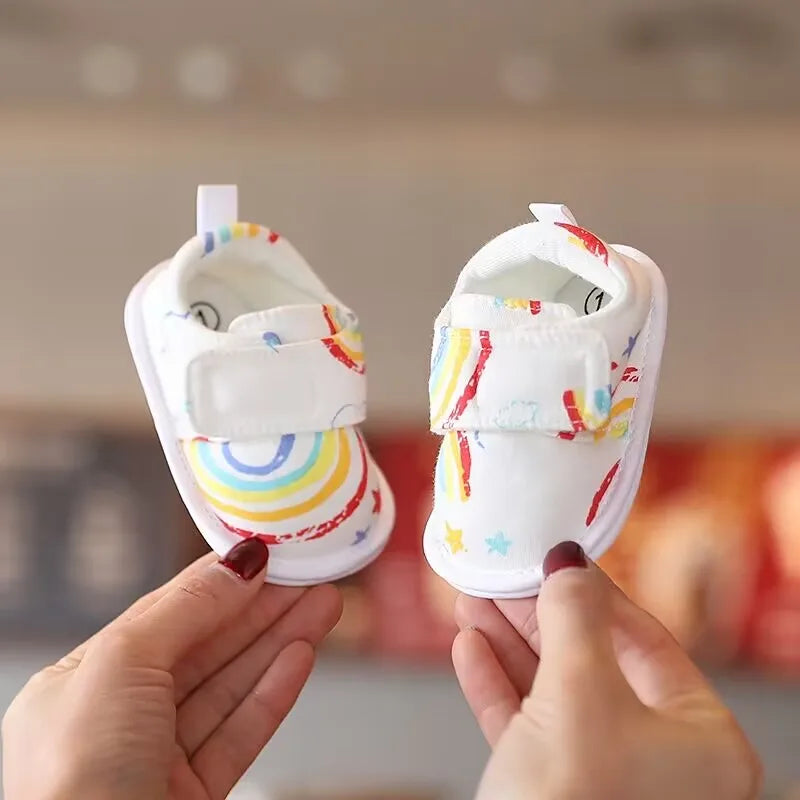 Sandalias con Punta Cerrada para Bebé - Suela Suave y Anti-Patadas (0-18 Meses)