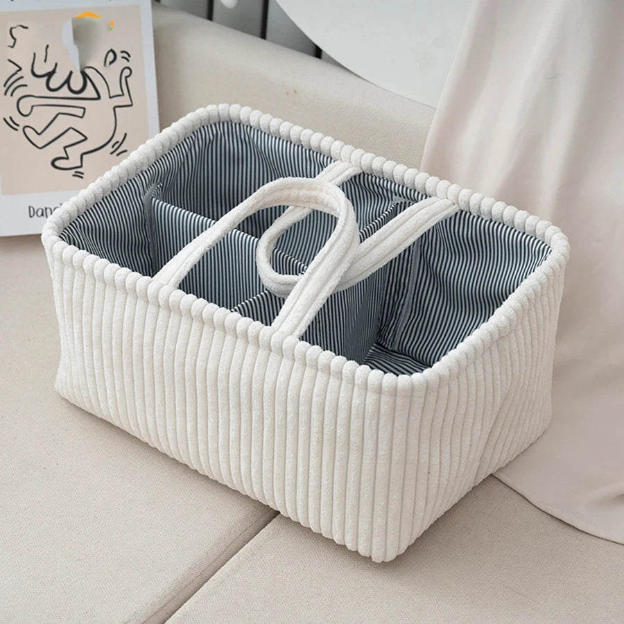 <nombre para el producto: Cesta Organizadora Bebé Portátil - Todo Esencial a Mano>