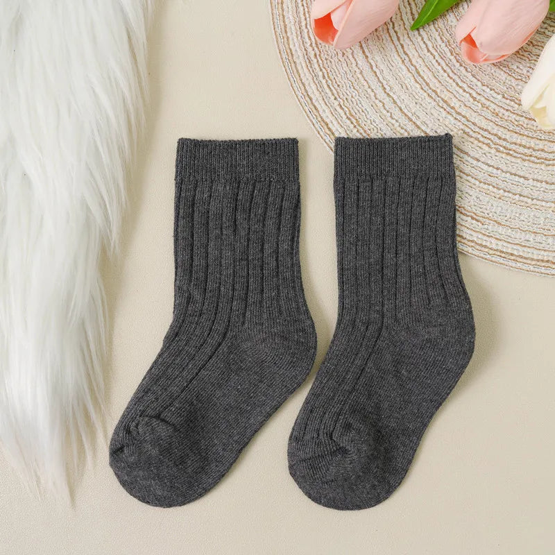 Calcetines de Algodón: Suaves, Transpirables (0-8 años)