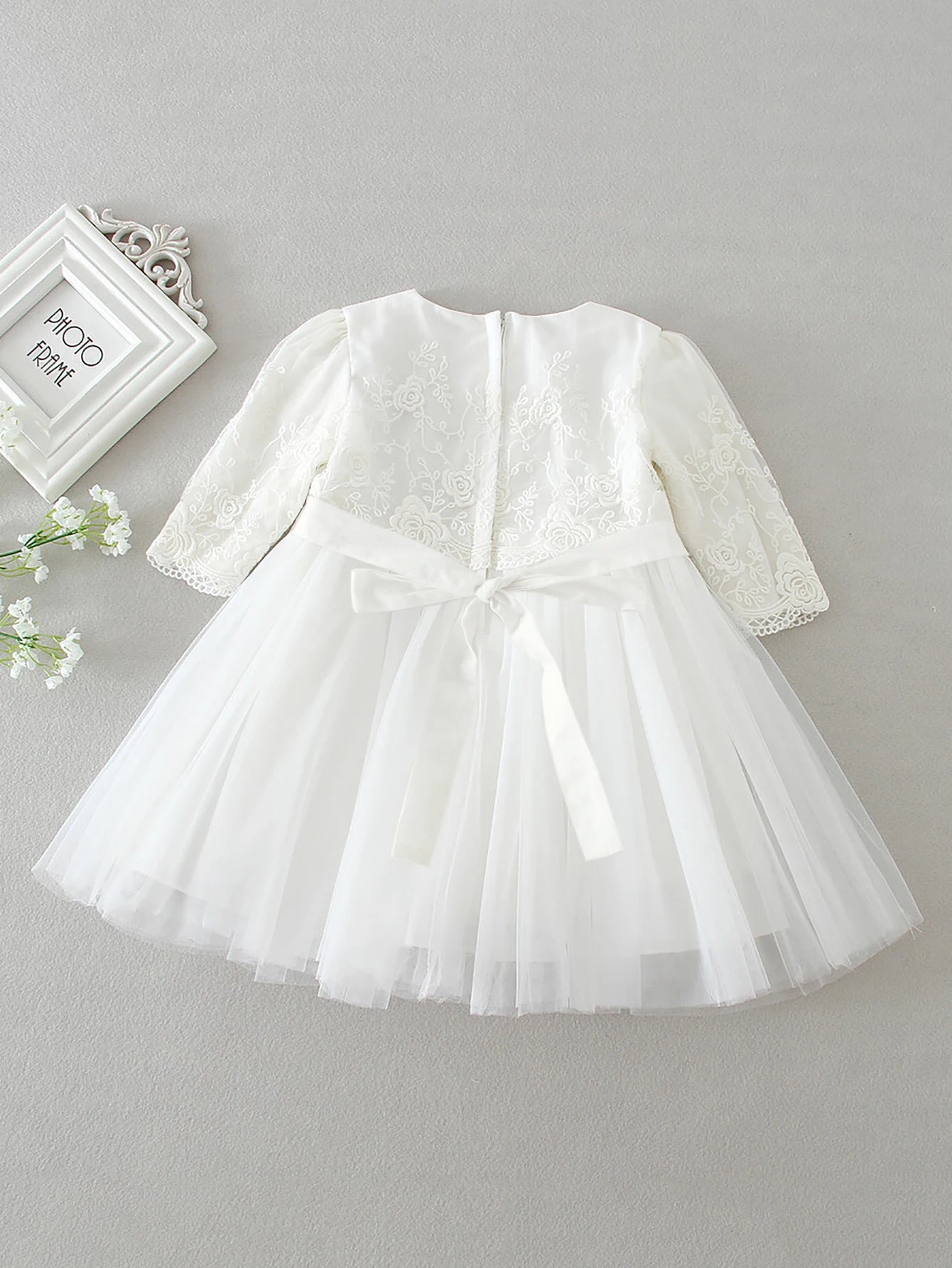 Vestido Blanco de Bautizo para Bebé: Encaje, Manga Larga y Gorro (3-24M)