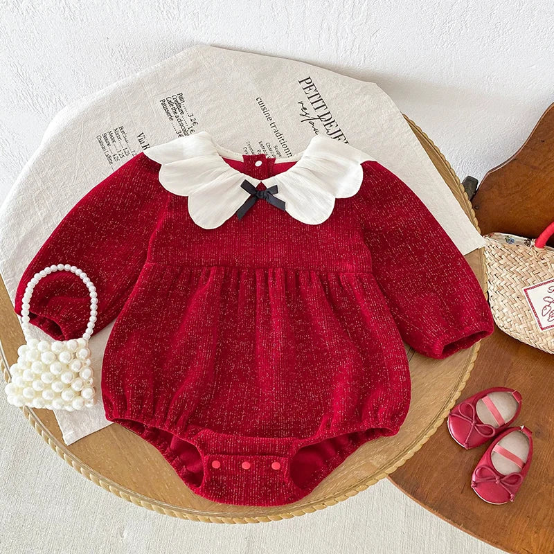 Mameluco de Princesa Navideño  con Cuello de Pétalo (Otoño-Invierno)