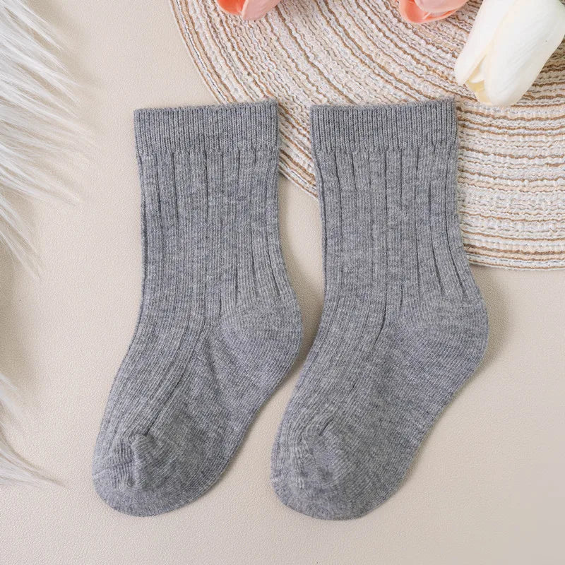 Calcetines de Algodón: Suaves, Transpirables (0-8 años)