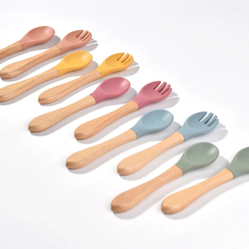 Set de Cubiertos de Entrenamiento – Silicona y Madera