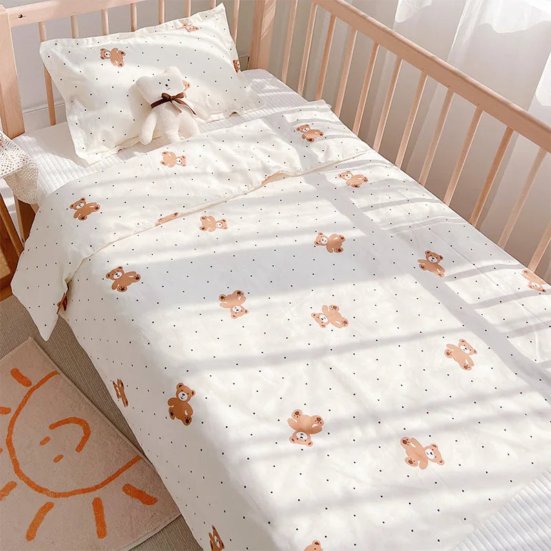 Set de Cama para Cuna Premium | Estampado Reactivo y Relleno de Seda