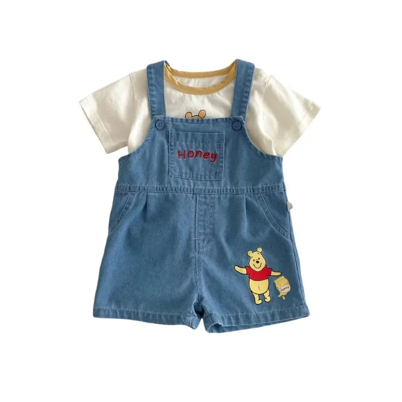 Camiseta y Short de Mezclilla con Tirantes de Winnie Pooh  (9m- 9T)