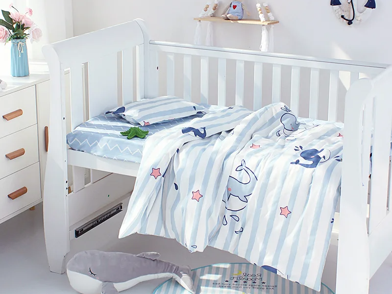 Set de Cama para Cuna Premium | Estampado Reactivo y Relleno de Seda