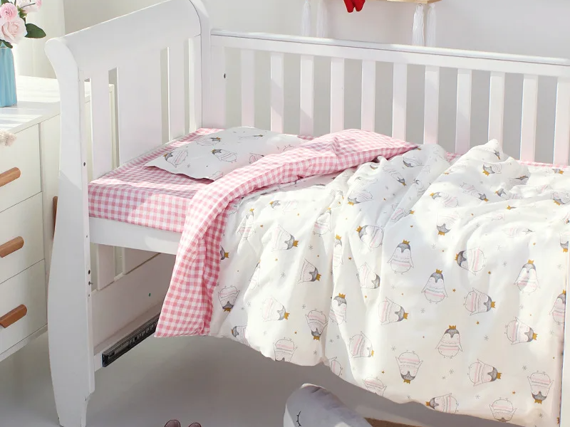 Set de Cama para Cuna Premium | Estampado Reactivo y Relleno de Seda